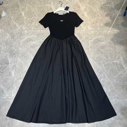 Ropa de diseñador para mujer, vestidos de dama, vestido de manga corta para niña, talla S-L, falda de gran tamaño con diseño de falda para niña Aug02