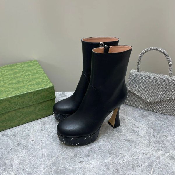 Diseñador de mujer G Botas de tobillo Bombas de plataforma Tacones de bloque gruesos Botines Bota de diseñador de lujo para mujer Janaya Suela de cuero Moda ins Zapatos fábrica Zapato