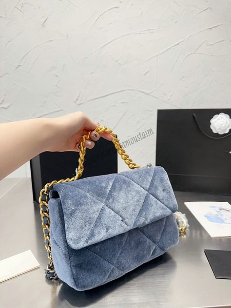 Sacs de créateurs, sacs à main, sacs à bandoulière essentiels pour femmes, sac à bandoulière lettre C de style automne et hiver, sac de bureau à paillettes, sac en peluche classique de haute qualité pour femmes