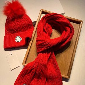 Femmes Designer tricoté chapeau et écharpe ensembles 100% cachemire lettre hiver haricot chaud chapeau de laine marque de luxe chapeau tricoté étole de fourrure