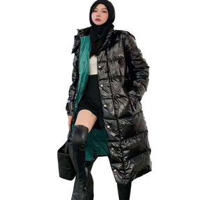 Femmes designer luxe à capuche réelle vrais vestes bouffées hivernales à la mode à froid à la mode froide mode décontractée couleur noire de style long et 2100635