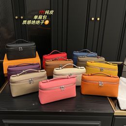 Bolsas de maquillaje de diseñador de mujeres Bolsía de tocador de oro Mujeres de cuero Mujeres de lujo Tote Luxury Bag Bag Bag Bouch Man Purse de cuero Cosmética Cosmética