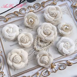 Pins de diseñador de mujeres broches ansin sh camelia blanca broche hecho a mano hecha flores de cuello vino negro rosa rosa estereoscópica decoración de alto nivel