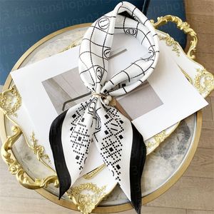 Bufanda de seda de diseñador para mujer para hombre, envoltura de marca de moda, bufandas para la cabeza, sarga de seda cuadrada, bufandas Pashmina, chal plisado, regalo de cumpleaños, fácil de combinar, tacto suave