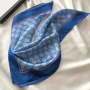 Vrouwen ontwerper zijden scarf wrap head sjaals vierkante zijden twill pashmina sjaals sjaal geplooid verjaardag cadeau gemakkelijk te matchen soft touch