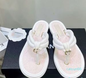 Zapatillas de diseñador para mujer, sandalias deslizantes, zapatos, botines, sandalias de cuero informales de playa clásicas