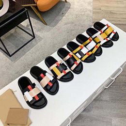 Frauen Designer Hausschuhe Sommer Echtes Leder AAA Qualität Designer Sandalen Strand Slide Mode Flache Schuhe Größe EU 35-40 mit Box