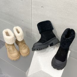 Bottes de neige de styliste pour femmes, bottines Martin en laine d'agneau à semelles épaisses et surélevées, de style britannique, nouvelle collection automne et hiver 2023