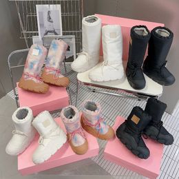 Bottes de neige de styliste pour femmes, bout rond, semelle épaisse, Patch visage souriant, bottes en coton potelées, bottes courtes antidérapantes en velours