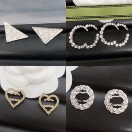 Vrouwen Designer Stud Oorbellen Stud Earring Loop Drop Liefde Sieraden Mode Paar Gift Oorbellen Populaire Bruiloft Accessoires Geschenken