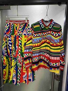 damesontwerper tweedelig pak knoopreversoverhemd van hoge kwaliteit patroon mode hoge taille lange rok 18 december 11