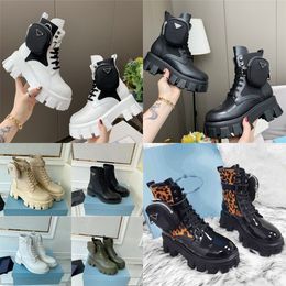 Diseñadores de mujeres Botas Tobillo Martin Boot Pocket Black Bootss Zapatos militares de nylon Botas de combate inspiradas con caja Tamaño 35-45