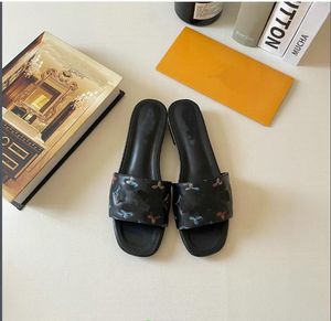 Femmes designers sandales coucher du soleil flat confort mules plateaux avant rembourrés pantoufles à la mode de style facile à porter taille 35-40 hommes chaussures pour femmes