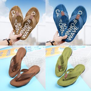 Mujeres Diseñadores Zapatillas Sandalias Diapositivas planas Chanclas Cuero de verano Mocasines al aire libre Zapatos de baño Ropa de playa Zapatillas Negro