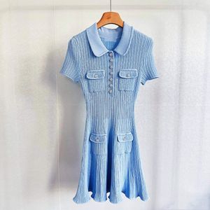 Mini robe bleue en tricot avec boucle en diamant pour femmes, col rabattu, manches courtes, plissée, ligne a, robes tricotées, nouvelle collection 2024
