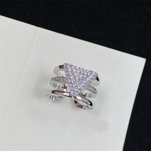 Vrouwen diamantring ontwerper zilveren goud ringen brief diamanten ring luxe ringen f minnaar parels ontwerpers sieraden charmes kostuum sieraden
