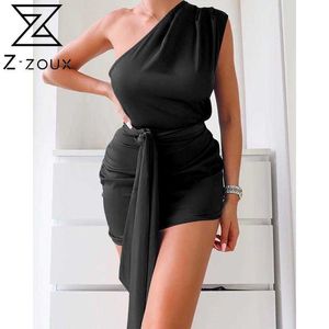 Femmes Robe Bandage Irrégulière Hors Épaule Robes Plus La Taille Noir Jaune Rouge Sexy Asymétrie D'été De Mode 210524