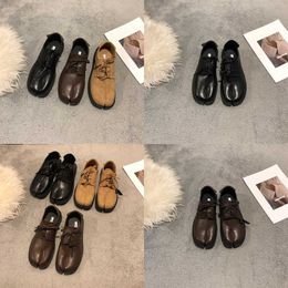 Mulheres vestido sapatos falso split toe para outono feminino estilo britânico sola macia pequena couro rendas até único