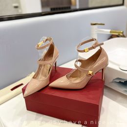 Femmes robe chaussures été en cuir véritable 8 cm / 4 cm talons hauts chaussures de bal mode luxe miroir qualité sandales chaussures de mariage sexy 35-42 taille disponible avec boîte