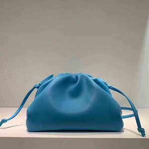 Femmes Poches de bouletage Sac d'embrayage Clouds en cuir authentiques sacs à main et sacs à main 2021 Designer de luxe Bags de bodal féminin G220422