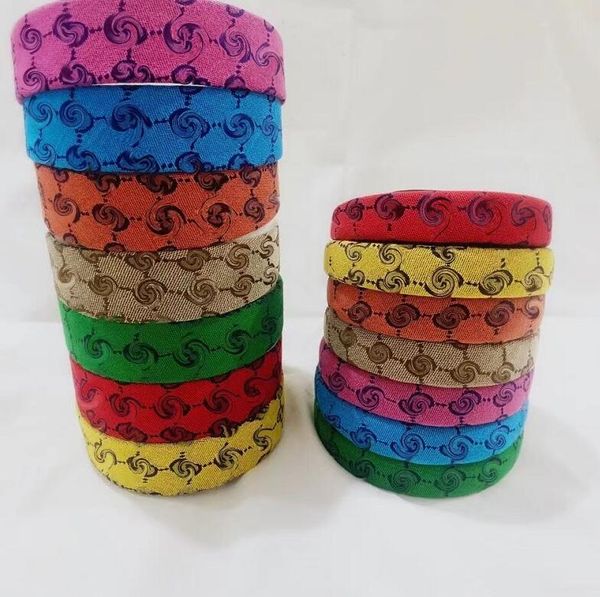 Aro de pelo suave elástico para mujer, diadema de diseño Multicolor, tocado deportivo de lujo para Fitness, envoltura para la cabeza con letras para mujer