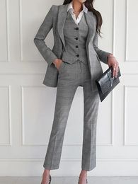 Femmes élégantes Business formel Blazer 3 pièces Suit Office Travail Plaid Veste de veste Pannites coréennes Femme Female Vintage Tenues 240423