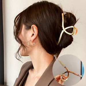 Vrouwen elegante gouden zilveren holle geometrische metalen haar klauw vintage haarclips hoofdband haarspeld mode haaraccessoires