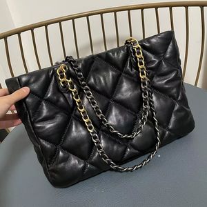 Femmes F / W Black Classical Quilted Series Sacs Real Leather Two-Tone Chain Crossbody Bodner Original Edition