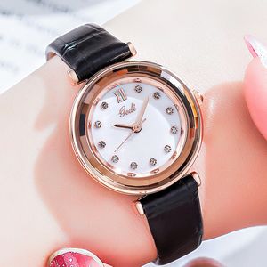 Femmes mode décontracté rétro petit frais simple mode ceinture étanche montre à quartz montre de luxe cadeaux A16