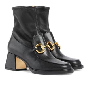 Zapatos de diseñador de moda para mujer Botas cortas decorativas con botones Botas de tacón alto negras Botas de combate de cuero real de alta calidad Invierno y plataforma para zapatos de mujer, leisu