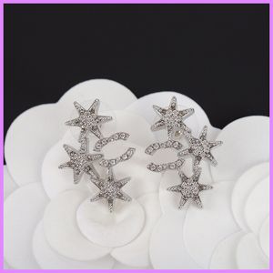 Femmes Mode Diamants Boucles D'oreilles Designers Bijoux Femmes Boucle D'oreille Étoile Haute Qualité Argent Oreille Goujons Designer Accessoires D222221F