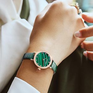 Femmes mode Quartz-Batterie montre montres de luxe de haute qualité vert étanche montres en cuir 26 mm montre montre de luxe cadeaux