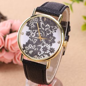 Vrouwen mode quartz polshorloge kant bloem gedrukt lederen band dames casual analoge vrouwenhorloges 12 kleur