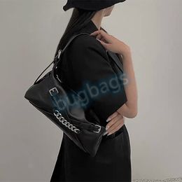 Dames mode schoudertassen delicate ketting onderarm tas handtas moderne klassieke bakken winkelsmogelijk 2 kleuren