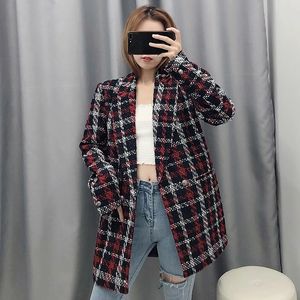 Femmes Mode Tweed Rouge Plaid Longue Veste Automne-hiver Femme À Manches Longues Col En V Chaud Lâche Vestes Outwear veste femme T200212