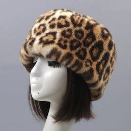Femmes fausse fourrure chapeau hiver chaud léopard en plein air en peluche style russe casquette de Ski chauffe-oreille 240123