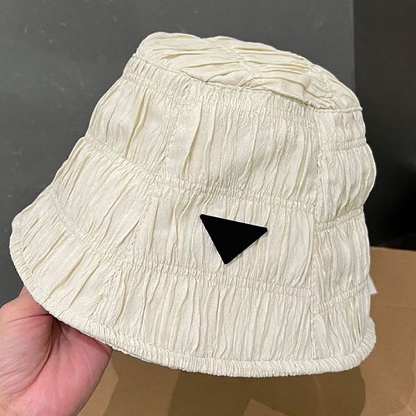 Chapeau de pêcheur en crêpe solide pour femmes, marque triangulaire, étiquette plissée, élégant, plat, grand bord, chapeau seau, fête en plein air, accessoires chics