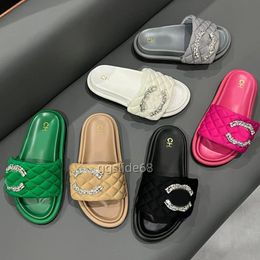 Vrouwen platte hakken designer sandalen met slippers gewatteerd Cross Upper Sliding Cover Loafers Beach Outdoor Sandals Fashion Shoes