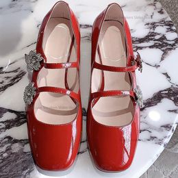 Femmes fleurs sandales de fête embellissements de cristal gros bloc talons sans lacet appartements sandale robe de soirée chaussures designers de luxe chaussures d'usine avec boîte