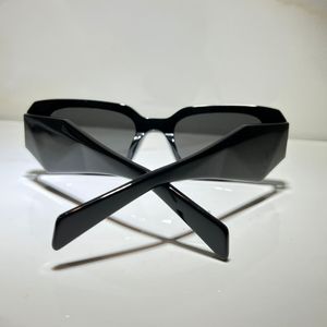 Femmes pour lunettes de soleil pour hommes et femmes 17WF Style anti-ultraviolet rétro plaque carrée plein cadre lunettes de mode boîte aléatoire 17W lunettes