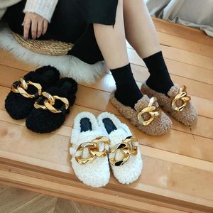 Femmes pantoufles casual hiver automne femme plat extérieur diapositives mode métal décoration Mules femme fourrure chaussures pantoufles