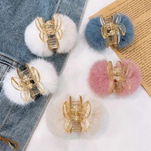 Women Furry Faux Fur Plush Hair Claw Girls Cute Mini Balls Hair Clips Solid Color Fuzzy Barrettes Fluffy Pom Pom Hairpins