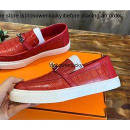 Femmes Game Sneaker Men Guillaume Loafer Designers Landes sans lacers Nouvelles Mandons en cuir classique de haute qualité Chaussures décontractées de luxe