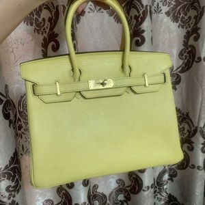 Femmes authentique en cuir platine bk un sac à main