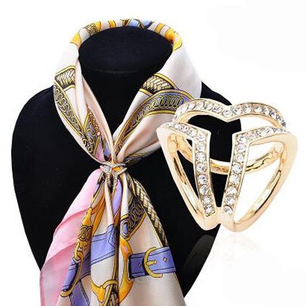Boucle de foulard en soie strass pour femmes et filles, Style Simple, broche à trois cercles, accessoires de bijoux, vente en gros, expédition rapide