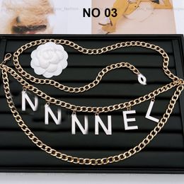 Mujeres Cadenas de oro Cinturones Carta Diseñadores de moda Cinturón Enlace de plata Cadena de cintura de lujo Accesorios de aleación de metal para mujer Cintura Faja Traje CC