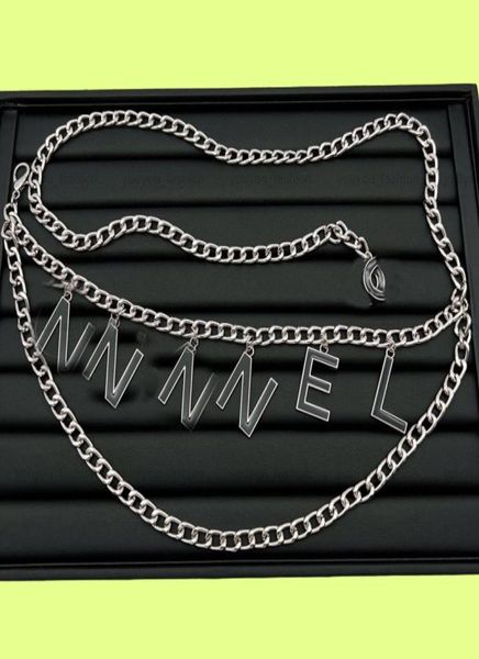 Cadenas de oro para mujeres Cinturas de letras Diseñadores de moda Cinturón de plata Link Cadena de cintura de lujo Accesorios de aleación de metal para mujeres Cantalla Gird8543735