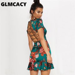 Vrouwen Groen Criss Cross Back Frill Hum Shift Dress Streetwear Schede Flora Print Korte Mouw boven Knie Mini Zomer Party 210623