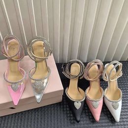 Mujeres H Stilettos Sandalias de diseñador Pombas de tacón zapatos Diamante Cristal de seda puntiaguda PVC Sexy Skinny High Hee 44f anguil