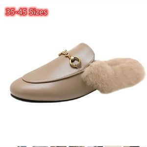 Dames Handgemaakte Konijnenhaar Gesloten Teen Slippers Casual Winter Warme Pluche Schoenen Metalen Ketting Ronde Neus Naad Platte Slippers 35-45 27cm 240118